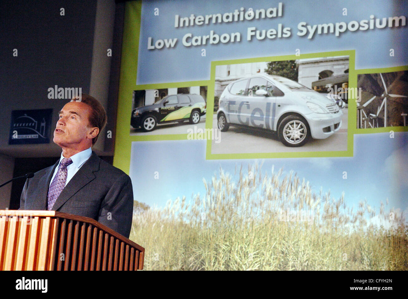 18. Mai 2007 spricht - Berkeley, CA, USA - Gouverneur ARNOLD SCHWARZENEGGER am Low Carbon Fuel Standard Symposium am Lawrence Berkeley National Laboratory. (Kredit-Bild: © Sean Connelley/Oakland Tribune/ZUMA Press) Einschränkungen: USA Tabloid Rechte heraus! Stockfoto