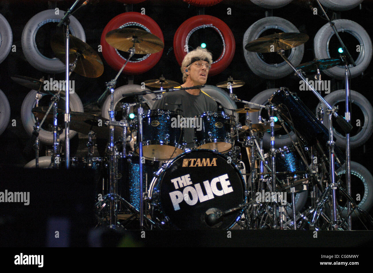 Stewart Copeland & The Police erklingt in the'LIVE EARTH "Konzert in East Rutherford, NJ @ Giants Stadium. Stockfoto