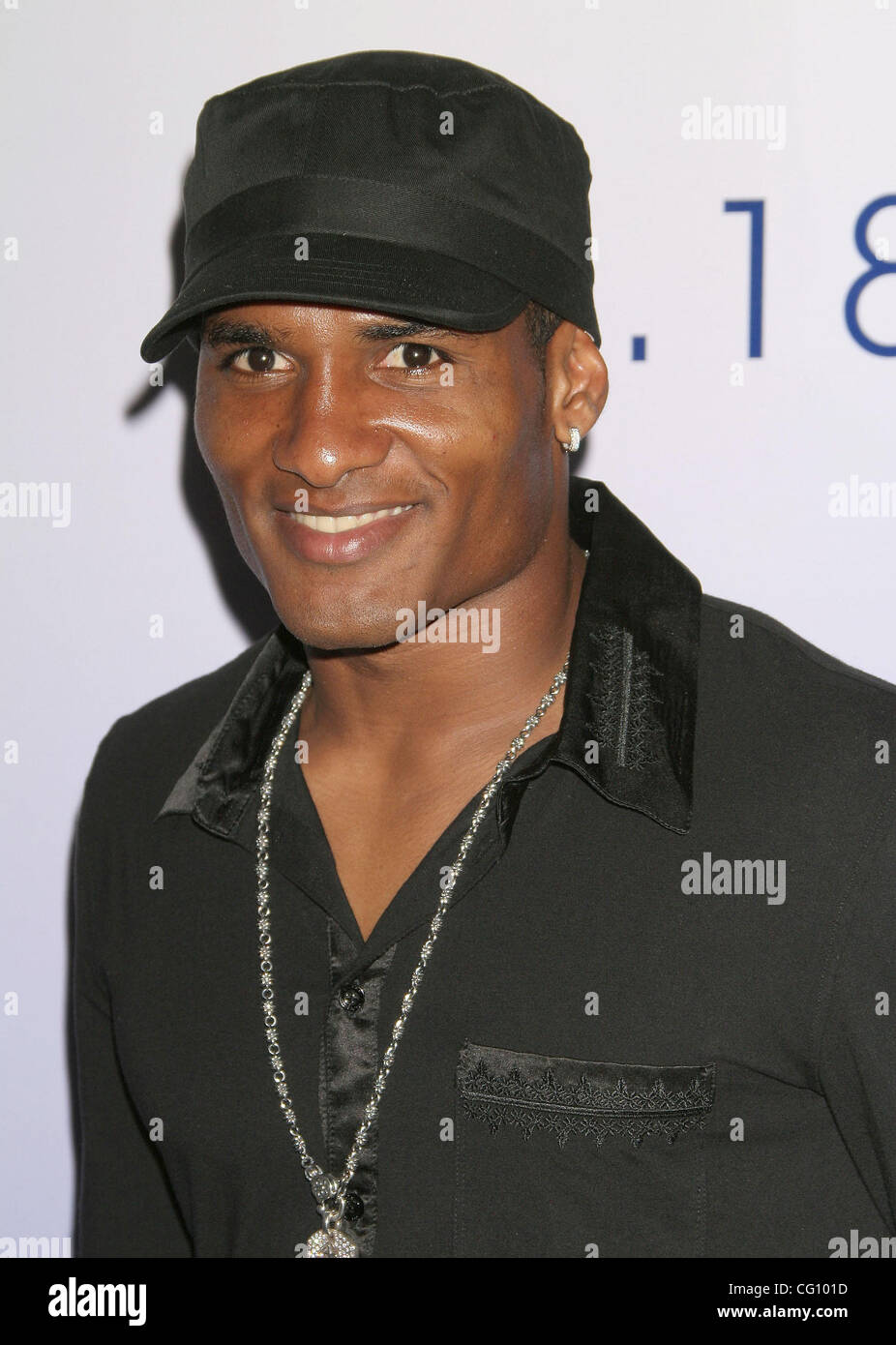 18. Juli 2007; Hollywood, Kalifornien, USA;  Fußball Spieler SALOMON KALOU auf der Chelsea Football Club US Tour Feier Party statt in einem Privathaus in den Hollywood Hills. Obligatorische Credit: Foto von Paul Fenton/ZUMA Press. (©) Copyright 2007 von Paul Fenton Stockfoto
