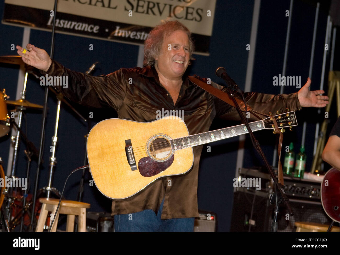 19. August 2007 - führt aus Des Moines, IA, USA - Rock And Roll Legende DON MCLEAN, Singer/Songwriter der klassische "American Pie", am letzten Abend von der Iowa State Fair. Eine Tradition seit 1854 und als Amerikas klassischen Landesmesse, enthält der elf Messetage größten Tiere der Welt Stockfoto