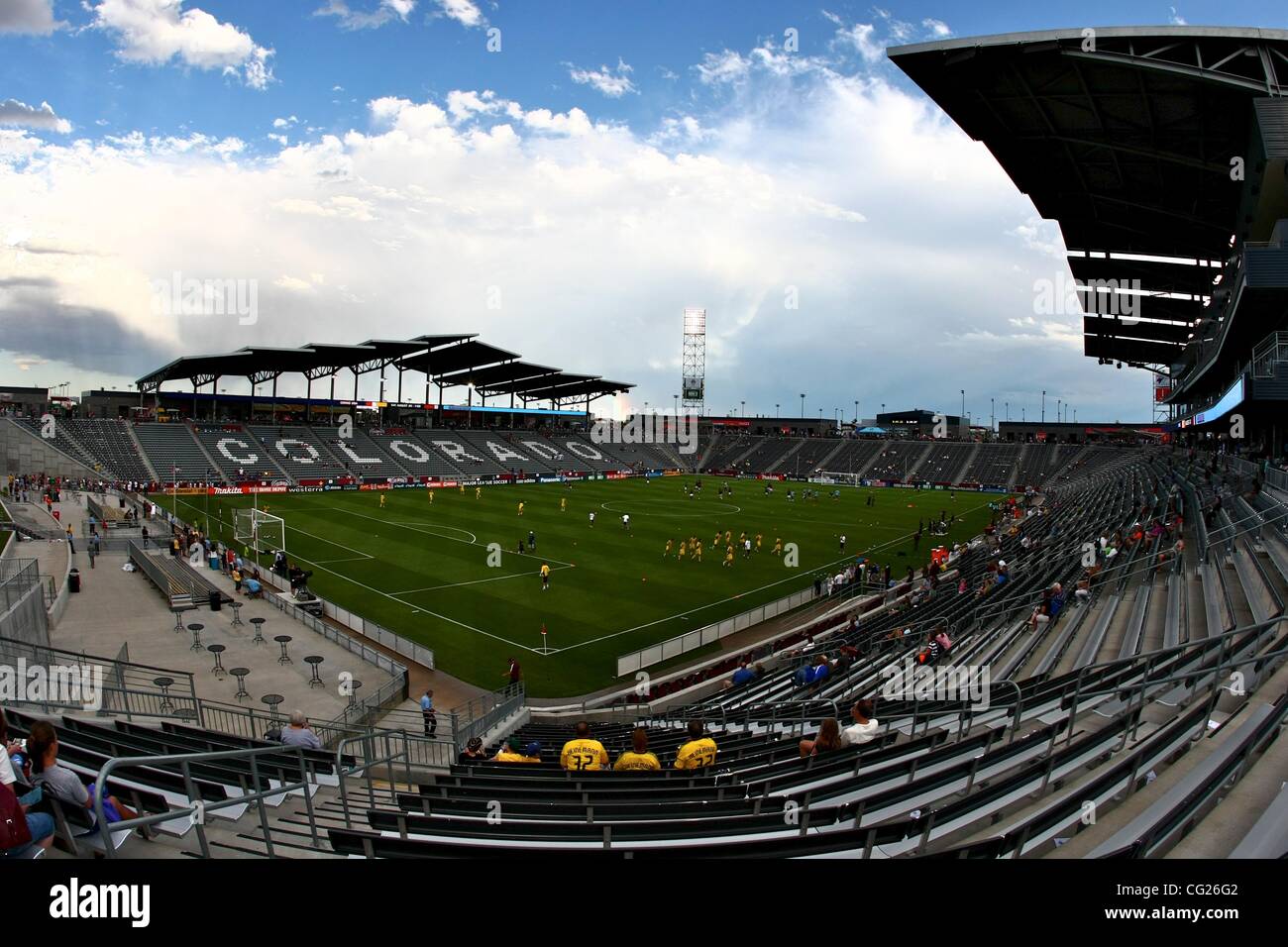 5. August 2011 - Commerce City, Colorado, USA - ein allgemeiner Blick von der Tribüne vor dem Start des Spiels.  Die Colorado Rapids veranstaltete die Columbus Crew an Dick's Sporting Goods Park in Commerce City, CO. (Credit-Bild: © Jesaja Downing/Southcreek Global/ZUMApress.com) Stockfoto