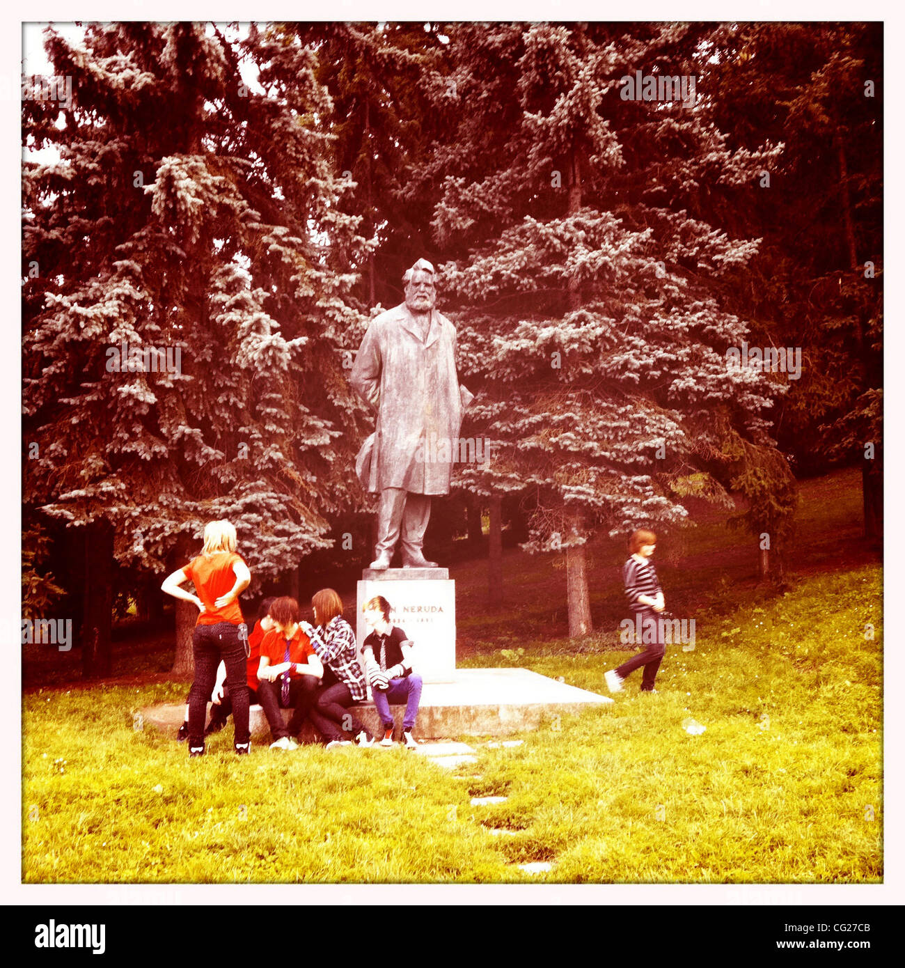 11. August 2011 - Prag, Tschechische Republik - Statue von Karel Hynek Macha, verehrten tschechischer Dichter der Romantik, bekannt vor allem für sein Gedicht "Maj" - Mai auf den Petrin-Hügel, Prag, Tschechische Republik. (Kredit-Bild: © Veronika Lukasova/ZUMAPRESS.com) Stockfoto