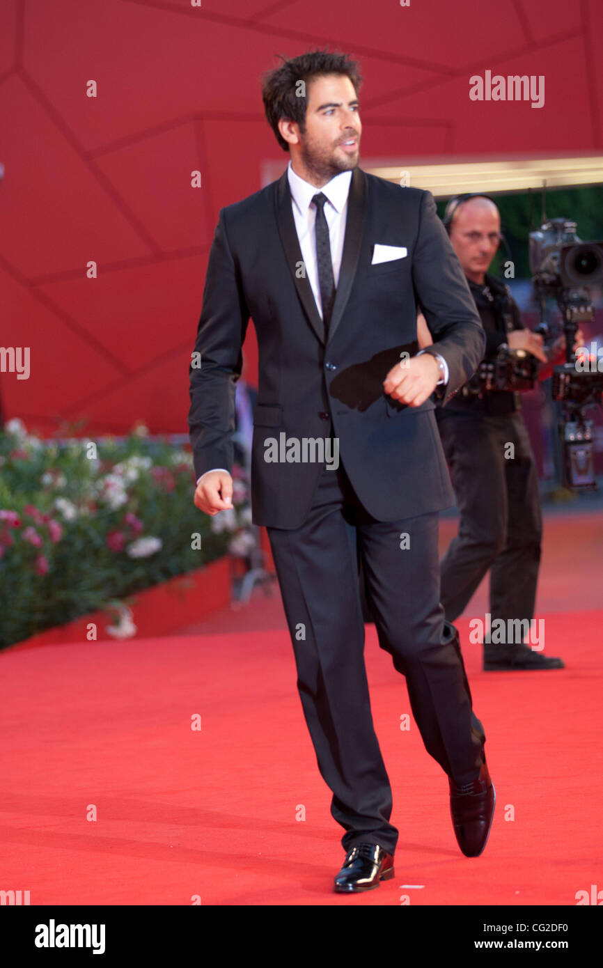 3. September 2011 - Venedig, Italien - Regisseur Eli Roth auf dem roten Teppich vor der "Ansteckung" Film unter der Regie von Steven Soderbergh Premiere bei den 68. Internationalen Filmfestspielen von Venedig (Credit-Bild: © Marcello Farina/Southcreek Global/ZUMAPRESS.com) Stockfoto