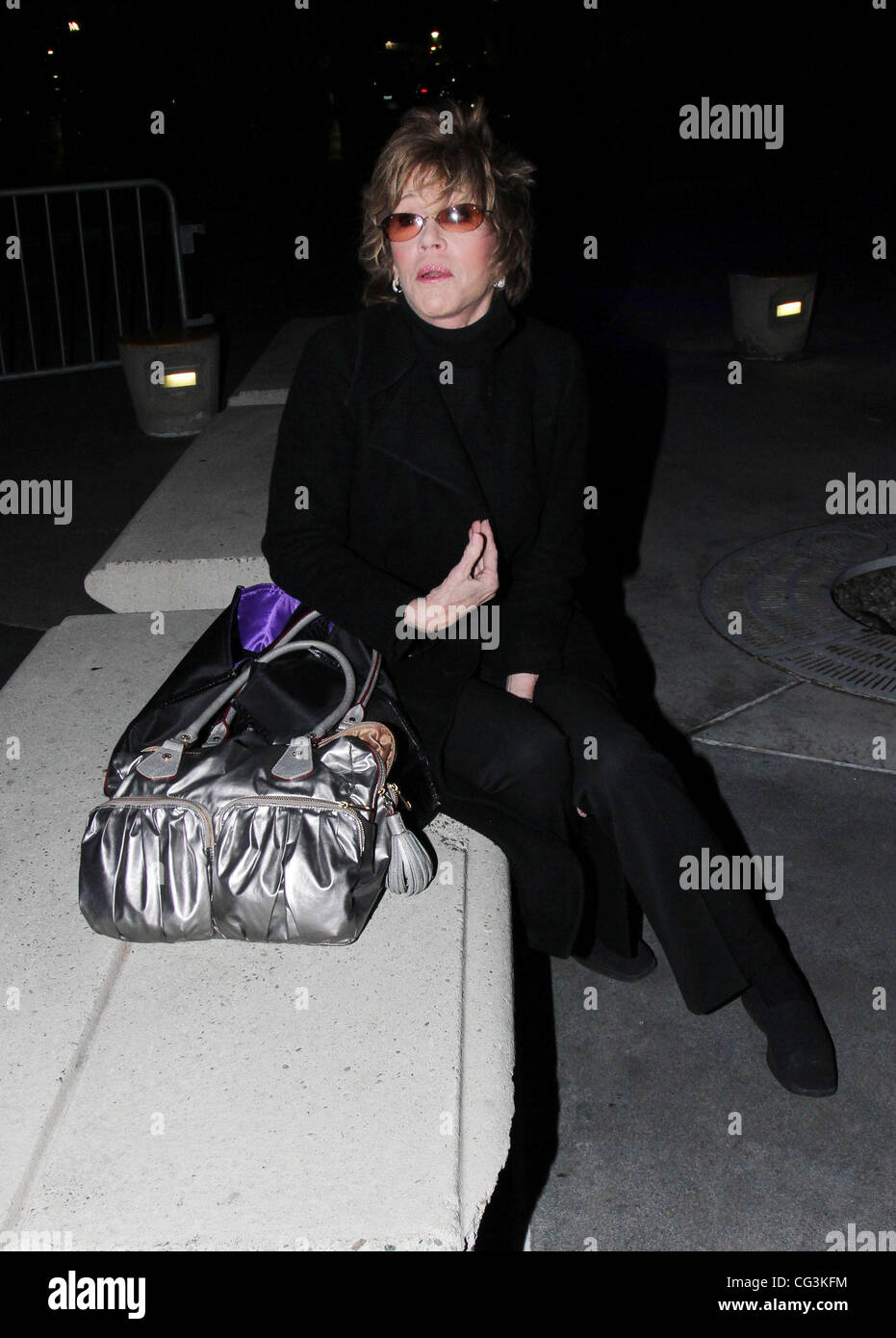 Jane Fonda außerhalb der Staples Center Los Angeles, Kalifornien, USA - 11.01.11 Stockfoto
