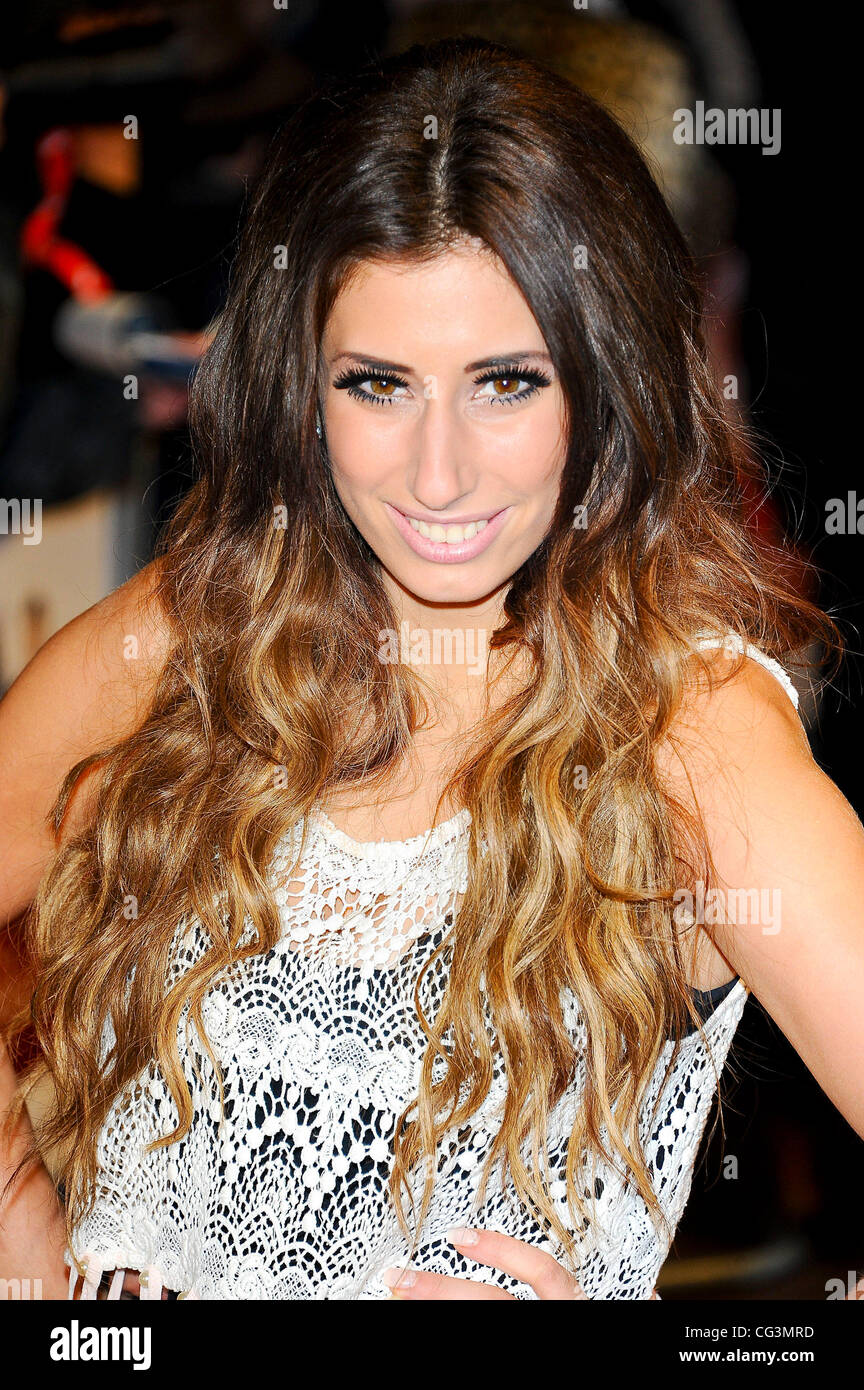 Datei Fotos Stacey Solomon ist mit ihrem zweiten Kind schwanger.  Der 22 Jahre alte ehemalige X Factor und ich bin ein Star... Holt mich hier raus! Stern hat einer großen Boulevardzeitung U.K gesagt, dass sie ein Baby mit ihrem langjährigen Partner Aaron Barham erwartet.  Stacey Solomon, Stockfoto