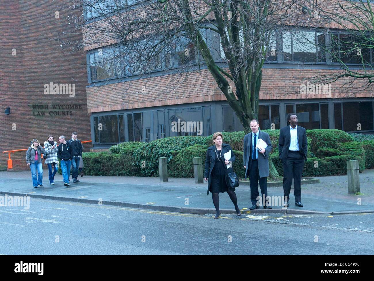 Linford Christie verlässt High Wycombe Gericht heute nach einer Anhörung in Bezug auf eine Ladung Fahrens. Er bestritt die Zählung und tritt seinem Plädoyer am 9. März, wenn er wieder in Aylesbury Crown Court, bevor die Köpfe der Fall auf trial Buckingh ist Stockfoto