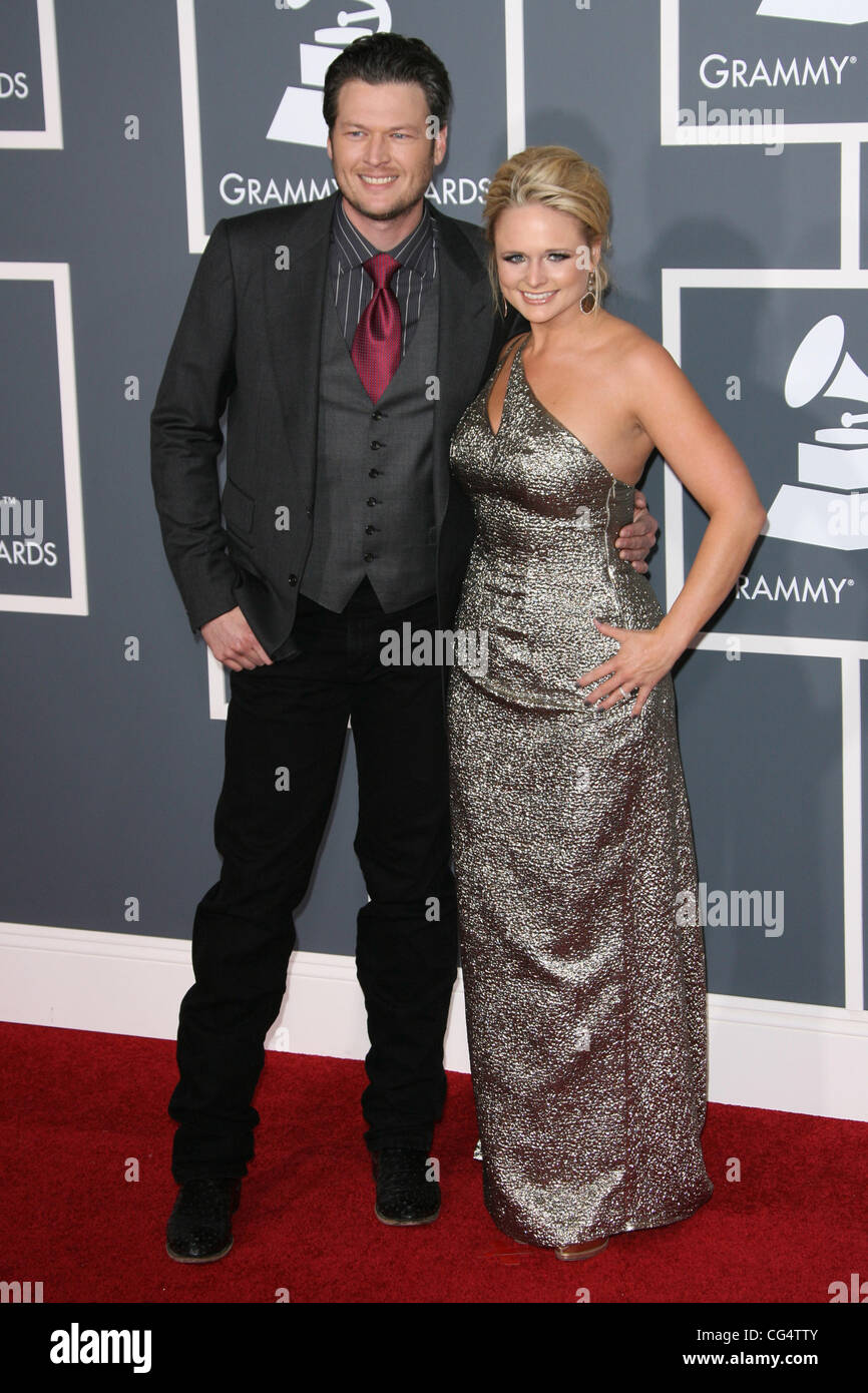 Blake Shelton Und Miranda Lambert Die 53 Jahrlichen Grammy Awards Im Staples Center Roten Teppich Ankunfte Los Angeles Kalifornien 13 02 11 Stockfotografie Alamy