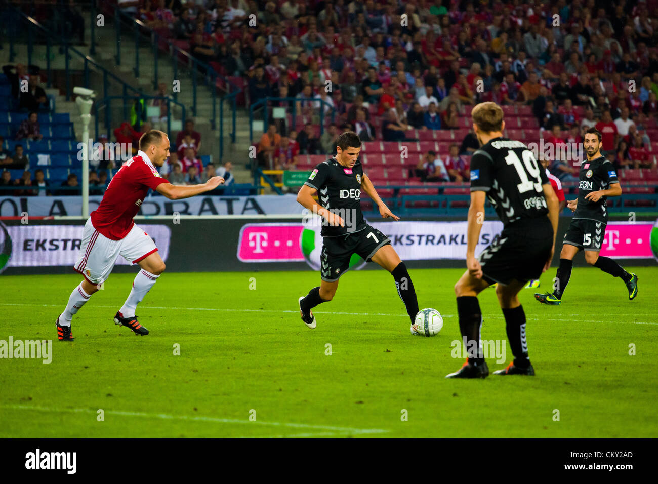 31. August 2012 Krakau (pol. Krakau), Polen - Dritte Runde der polnischen Fußball-Extraliga. (C) Pawel Wszolek in Aktion während Wisla Krakow V Polonia Warszawa übereinstimmen. Wisla war besiegt 1:3 von Polonia. Stockfoto