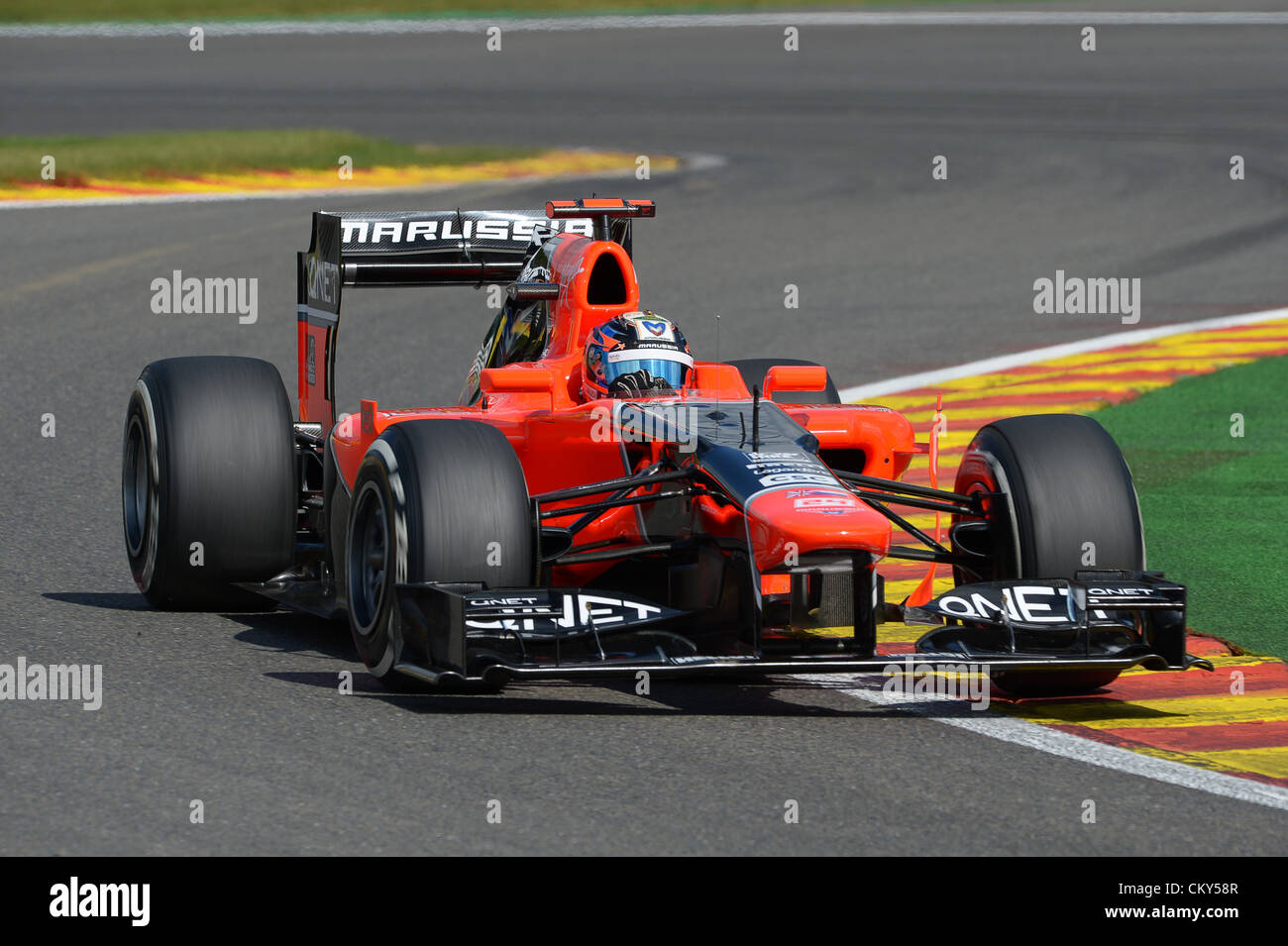 01.09.2012. Spa, Belgien.  Deutsche Formel1-Fahrer Timo Glock von Marussia steuert sein Auto während der Qualifikation-Sitzung auf der Rennstrecke Circuit de Spa-Francorchamps in der Nähe von Spa, Belgien, 1. September 2012. Die Formel 1 Grand Prix von Belgien wird am 2. September 2012 stattfinden. Stockfoto