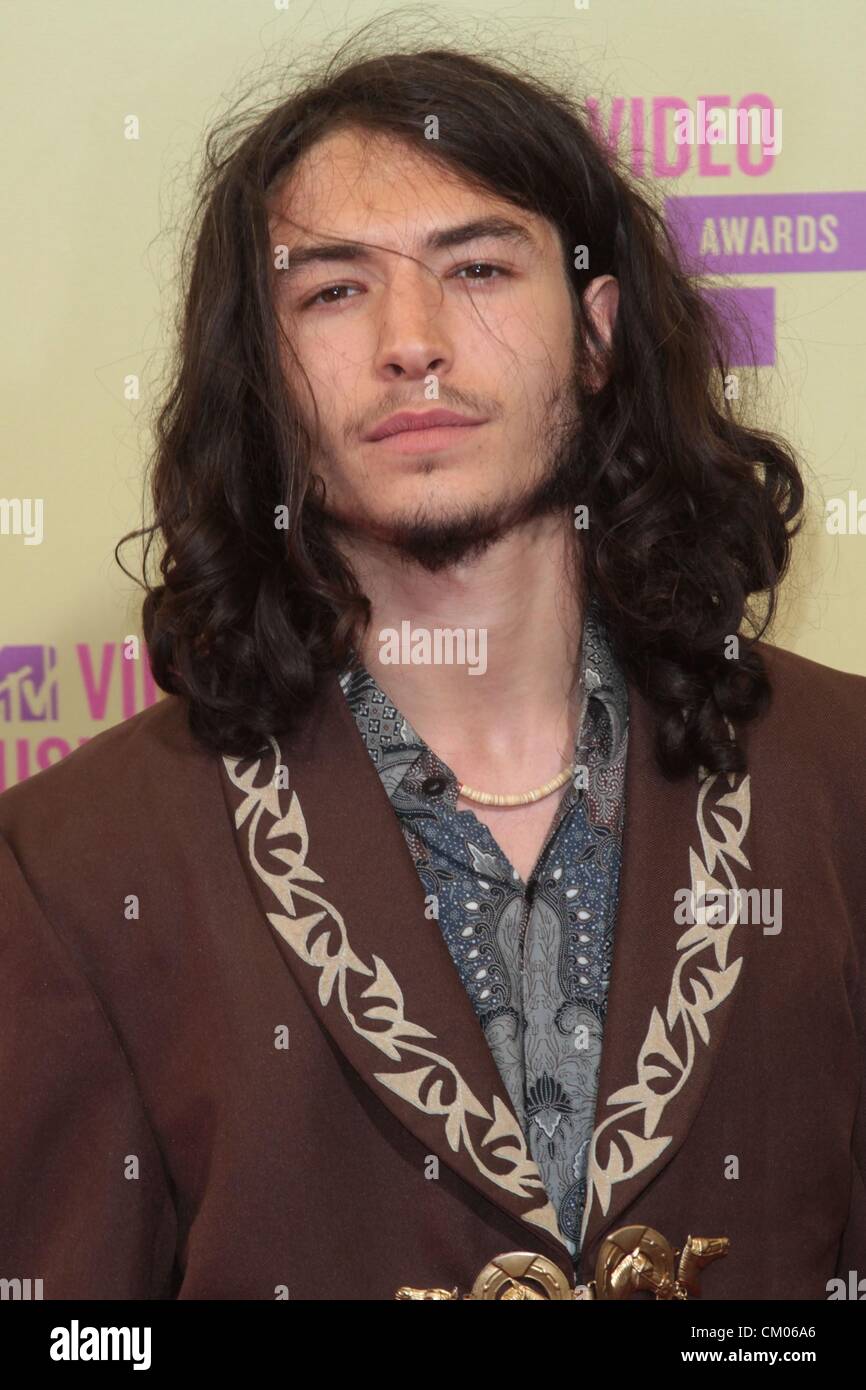 Ezra Miller im Ankunftsbereich für 2012 MTV Video Music Awards VMA - Ankünfte 2, STAPLES Center, Los Angeles, CA 6. September 2012. Foto von: Adam Orchon/Everett Collection Stockfoto
