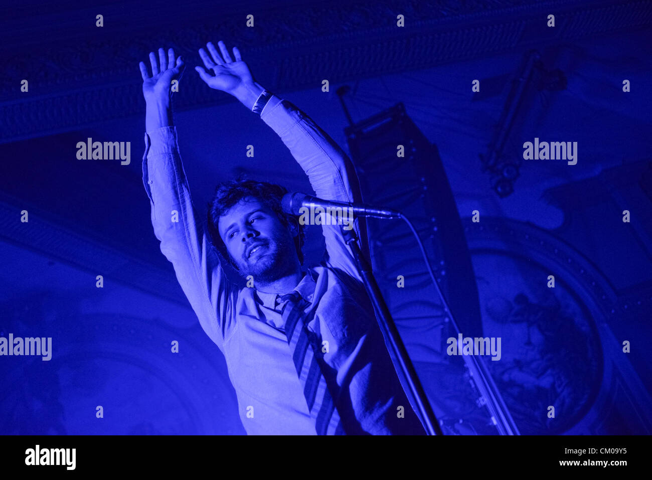 Portland, Oregon. 5. September 2012. Passion Pit führt auf der Bühne auf der Crystal Ballroom in Portland, Oregon, USA im Rahmen des MusicFest NW am 5. September 2012. Bildnachweis: Anthony Pidgeon / Alamy Live News Stockfoto