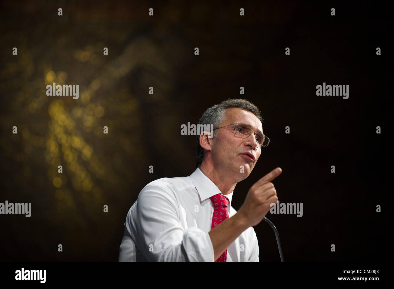 Oslo, Norwegen. 18.09.2012. Norwegische Ministerpräsident Jens Stoltenberg bei einem Treffen in Oslo. Stockfoto