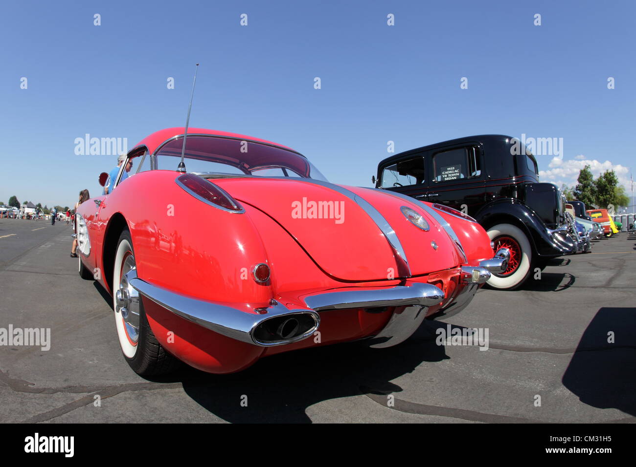 EL MONTE, Kalifornien, USA - 23. September 2012 - 1958 Chevrolet Corvette Roadster auf dem Display an der El Monte Airshow. Stockfoto