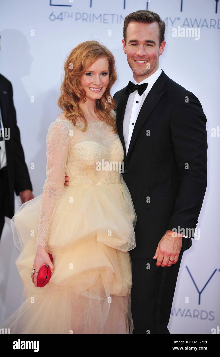 Kimberly Van Der Beek James Van Der Beek arrivals64th Primetime Emmy Awards - Ankünfte Nokia Theatre L.A. LIVE Los Angeles CA Stockfoto