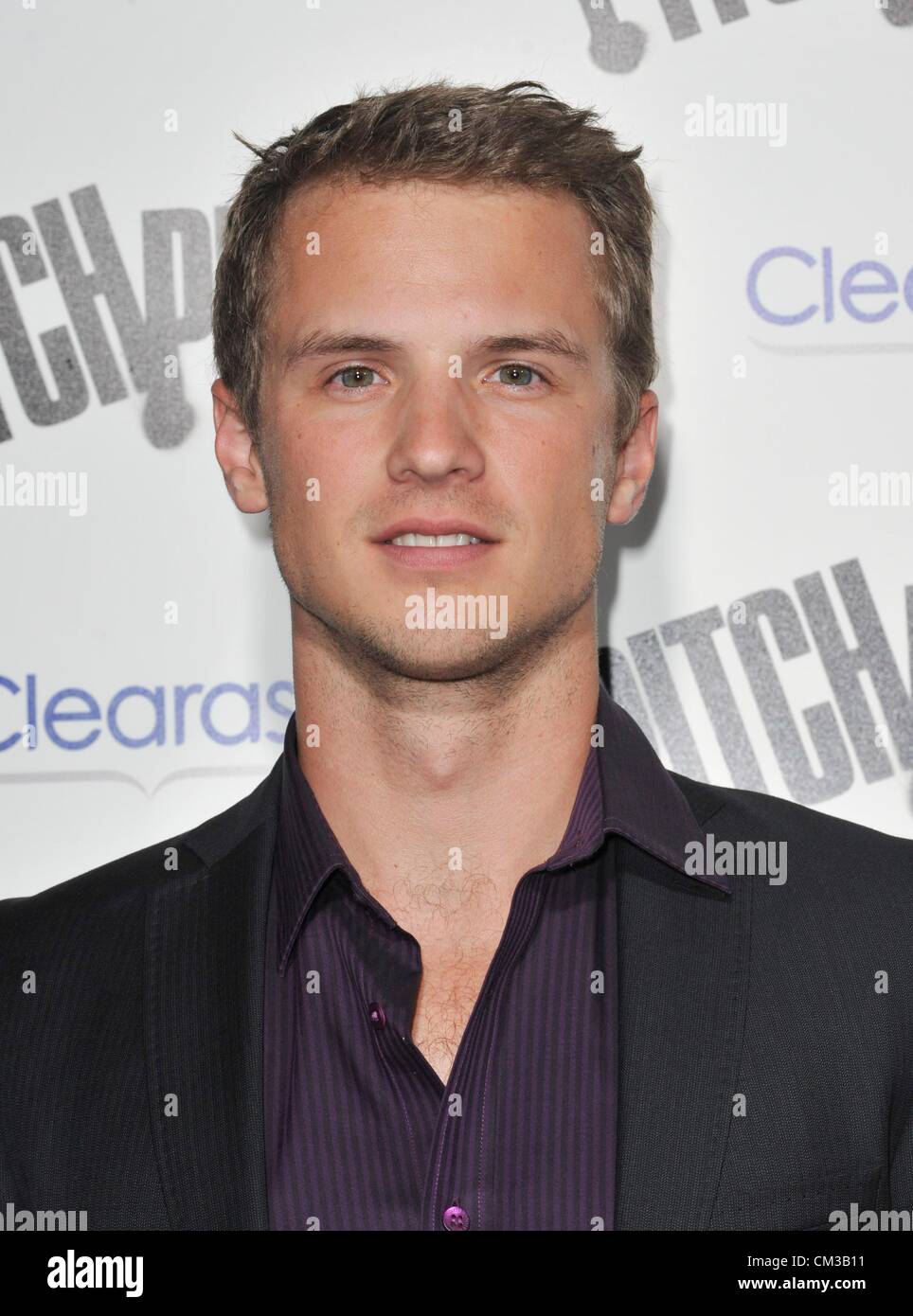 Freddie Stroma Ankünfte PITCH PERFECT Premiere Arclight Hollywood Los Angeles CA 24. September 2012 Foto Elizabeth Stockfoto