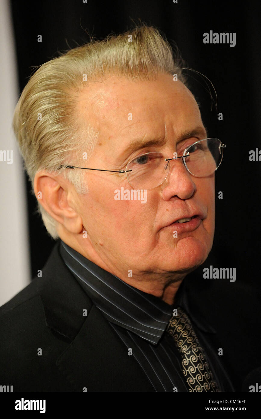 28. September 2012. Toronto, Kanada. Jährliche Empowerment Jugendevent wir Tag, eine Initiative der Free The Children, statt im Air Canada Centre in Toronto. Im Bild, Schauspieler Martin Sheen. Stockfoto