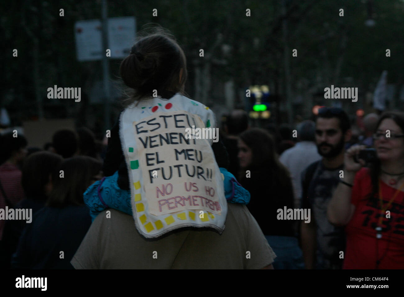 Barcelona, Spanien. 13. Oktober 2012. Globales Rauschen protestiert gegen Staatsverschuldung - Barcelona Stockfoto