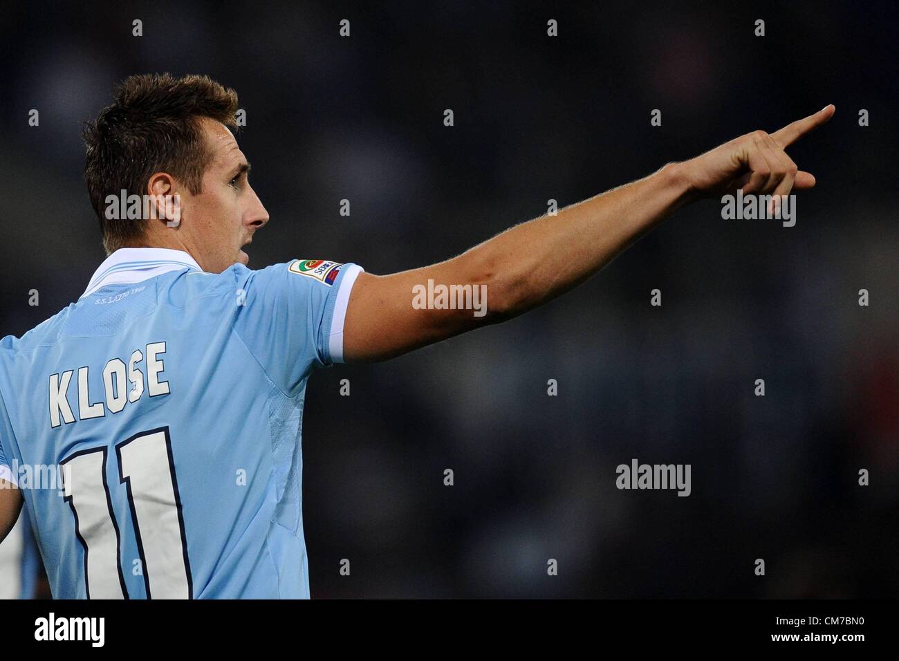 20.10.2012 Rom, Italien.  Serie A Lazio gegen AC Mailand. Feiern nach seinem Tor von Miroslav Klose Lazio Stockfoto