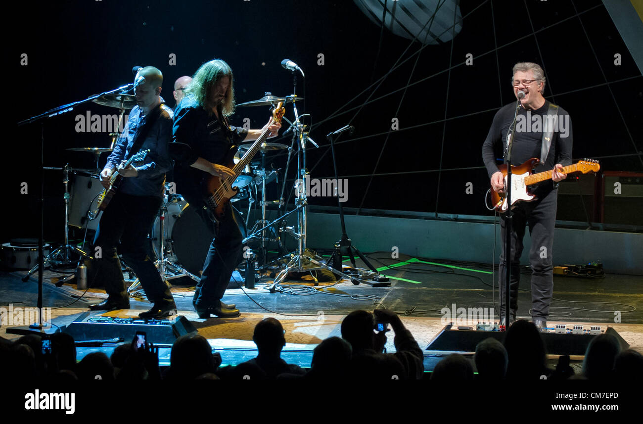 London UK 20. Oktober 2012. Steve Miller Band während ihrer Europa-Tour an der Roundhouse.Credit Charlie Bryan/Alamy Live News Datum 20.10.2012 Stockfoto London UK 20. Oktober 2012. Steve Miller Band während ihrer Europa-Tour an der Roundhouse.Credit Charlie Bryan/Alamy Live News Datum 20.10.2012 Stockfoto