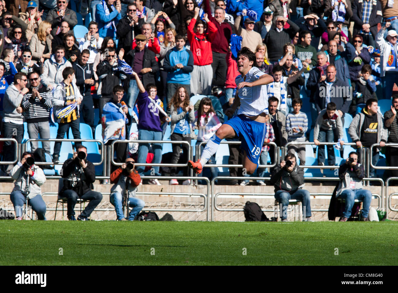 28.10.2012 Zaragoza, Spanien.  Sapunaru Celebreates sein Ziel während der spanischen La Liga-Spiel zwischen Real Saragossa und Sevilla aus dem Estadio De La Romareda. Stockfoto