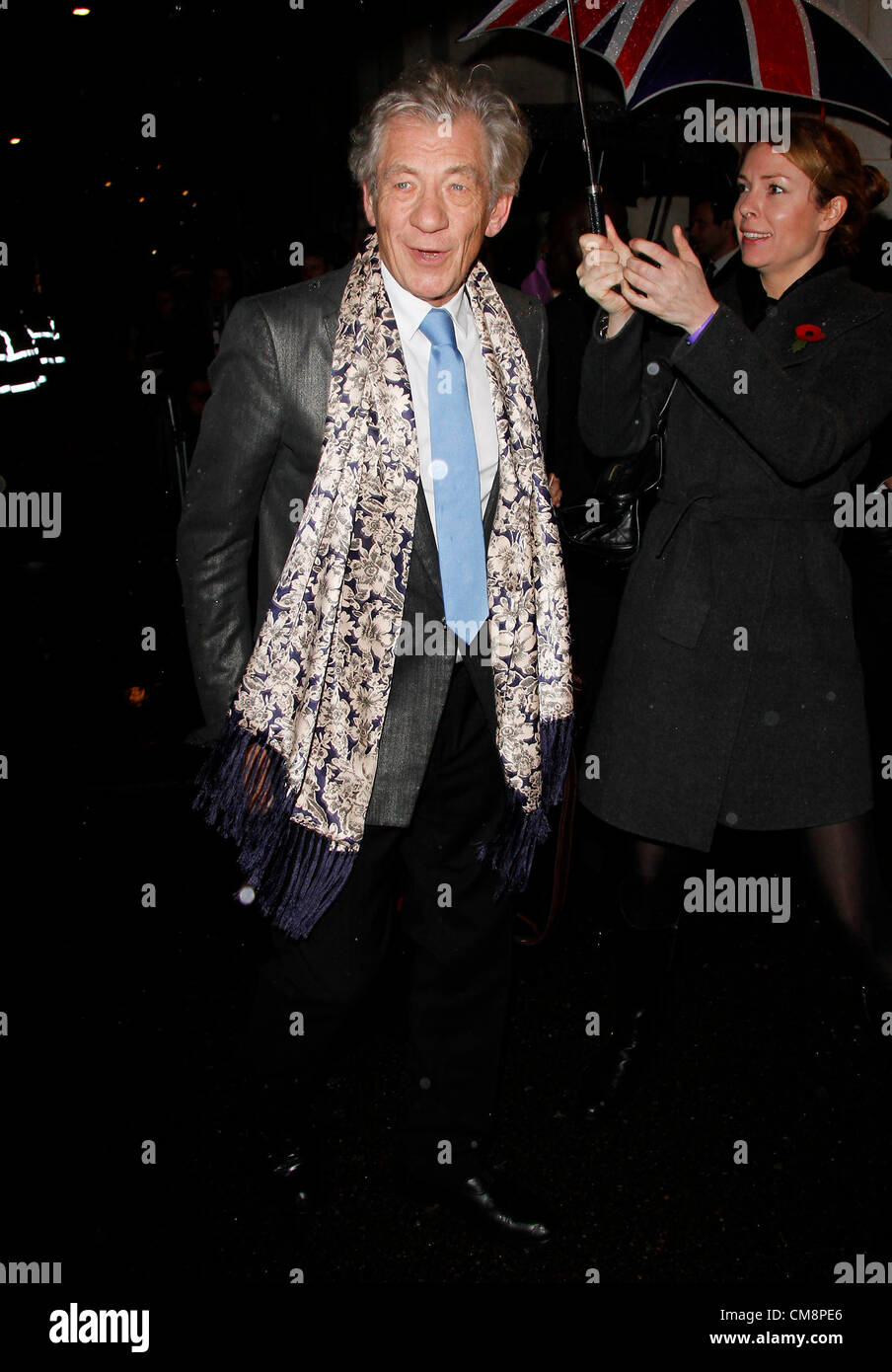 London, UK, 29.10.12: Sir Ian McKellen kommt für die Pride of Britain Awards, Grosvenor House, Park Lane. Stockfoto