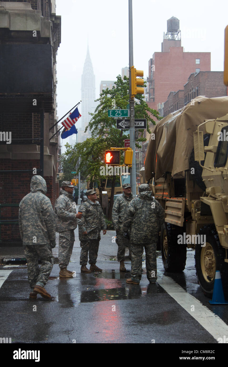 USA, NEW YORK, NY - 29. Oktober 2012: Hurrikan Sandy, erwartet ein "Frankenstorm" Hits Manhattan wie Behörden und Bürger in einer gelähmten Stadt in New York, NY, am 29. Oktober 2012 vorzubereiten. Stockfoto