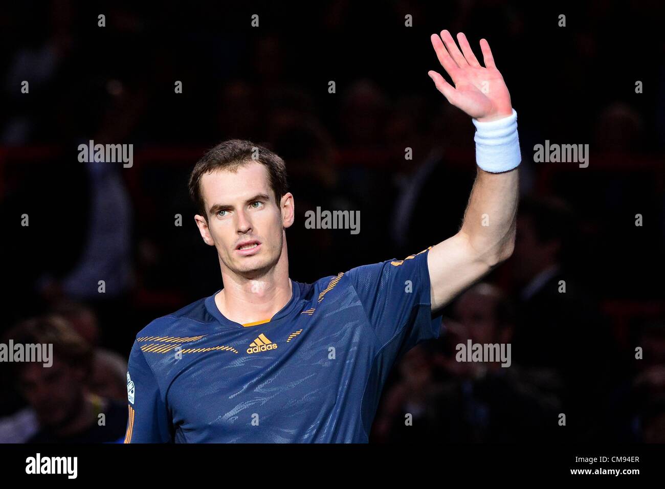 31.10.2012 Paris, Frankreich. Andy Murray GBR in Aktion gegen Paul-Henri Mathieu während der BNP Paribas Masters ATP World Tour Masters. Stockfoto