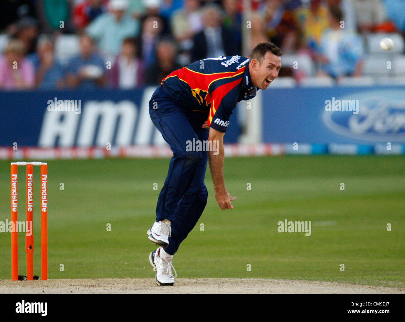 28.06.12 Chelmsford, ENGLAND: David Meister der Essex County Cricket während Freunde Leben Twenty20 Match zwischen Essex Adler und Sussex Haie auf dem Ford County Ground am 28. Juni 2012 in Chelmsford, Großbritannien Stockfoto