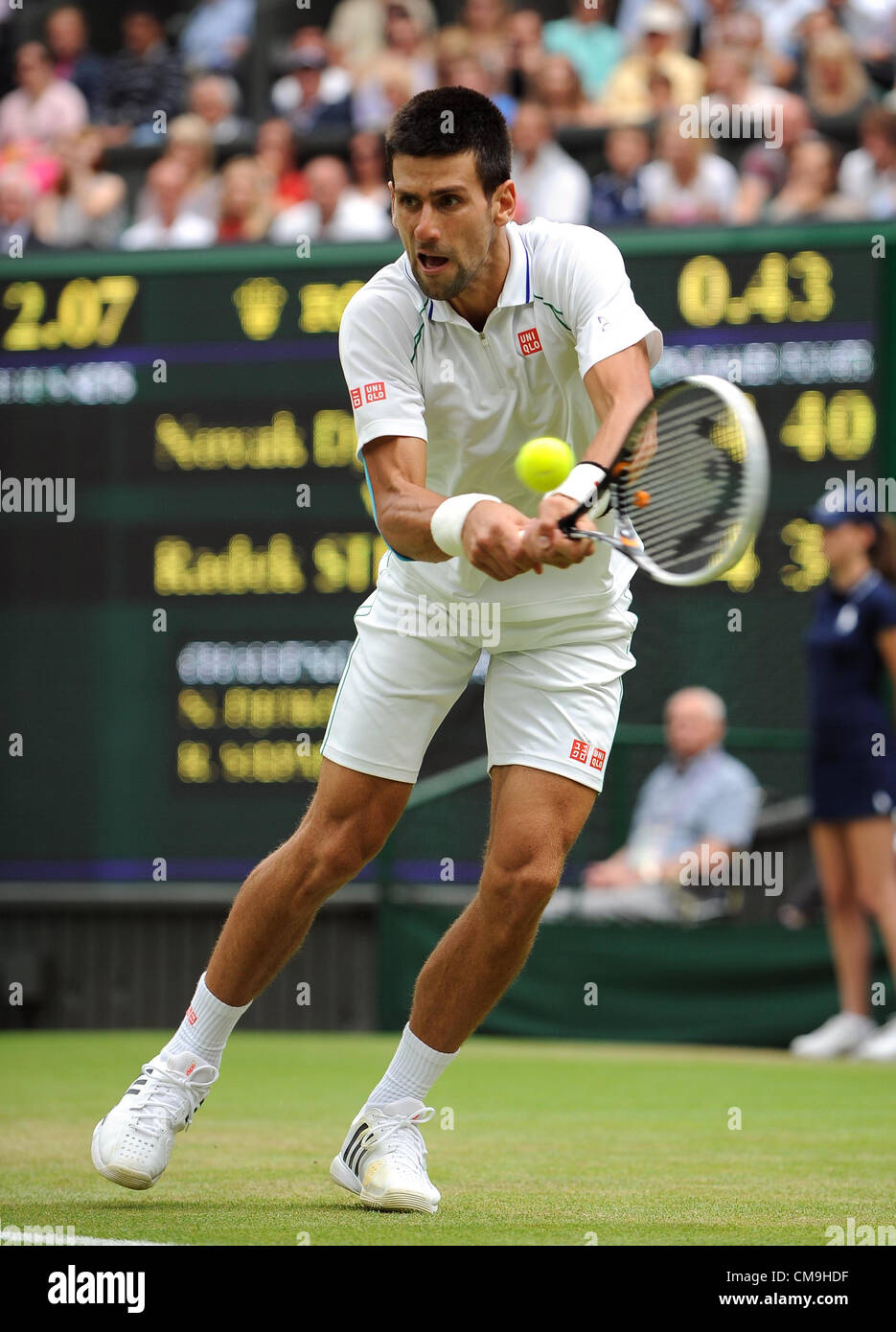 NOVAK DJOKOVIC Serbien der ALL ENGLAND TENNIS CLUB WIMBLEDON LONDON ENGLAND 29. Juni 2012 Stockfoto