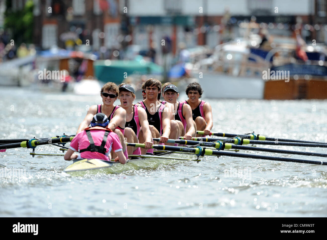 30.06.2012. Henley nach Themse, England. Prinzessin Elizabeth Wanderpokal. Abingdon School. Beugen Sie F.J.W Newman 2. W.D.J Horlock 3. A.J Fisher 4. T.O.M Pagel 5 M.M Carter 6. A.J Hallen 7. J Cooper Str. J.D Richards. Stockfoto