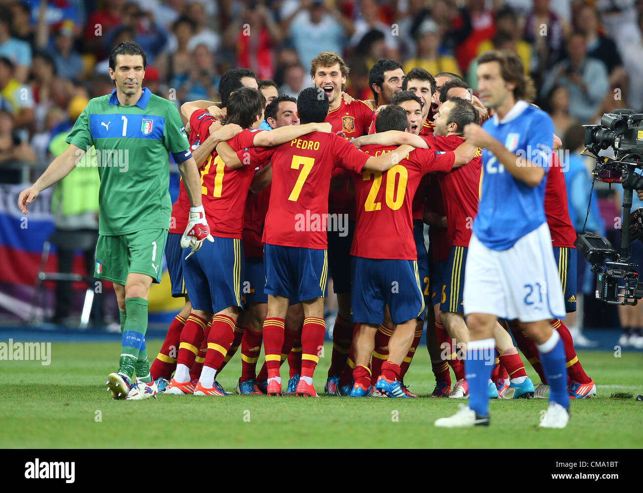 Spanien feiert Sieg Spanien V Italien EURO 2012 Olympiastadion Kiew UKRAINE 1. Juli 2012 Stockfoto