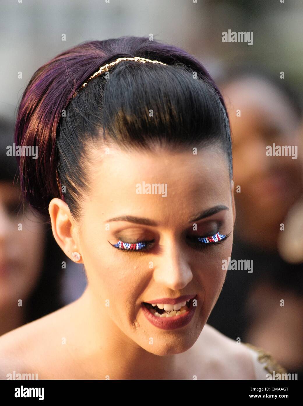 Katy Perry besucht die Europa-Premiere ihres Films "Teil von mir" am 07.03.2012 in The Empire, Leicester Square, London, UK. Stockfoto