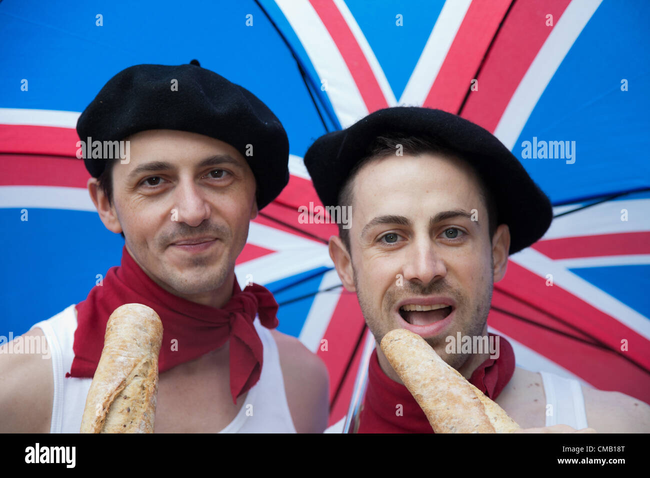 Feiern während World Pride London, mit Tanz, Gesang und Drag queens Stockfoto
