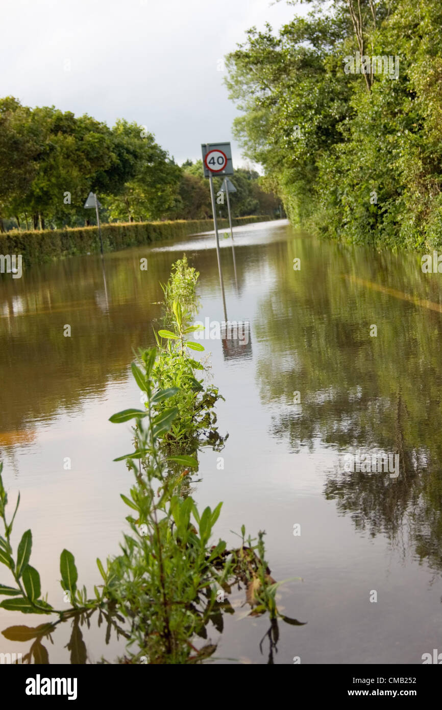 Anhaltenden Starkregen verursacht Überschwemmungen in Teilen von Weymouth, Dorset, UK, Sonntag, 8. Juli 2012 Stockfoto