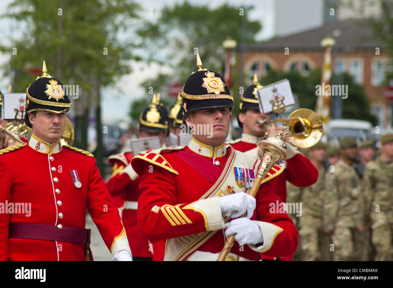 Leeds, UK. 12. Juli 2012. Truppen aus Yorkshire Regiment im Millennium Square für dort Homecoming parade durch die Straßen von Leeds, West Yorkshire Stockfoto