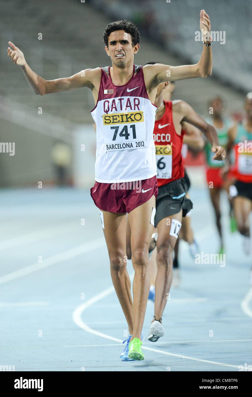 BARCELONA, Spanien: Donnerstag, 12. Juli 2012, Hamza Driouch (741) von Katar gewinnt die Mens 1500 m gold Medaille während der Nachmittagssitzung von Tag 3 von der IAAF World Junior Championships am Estadi Olimpic de Montjuïc. Foto von Roger Sedres/ImageSA Stockfoto