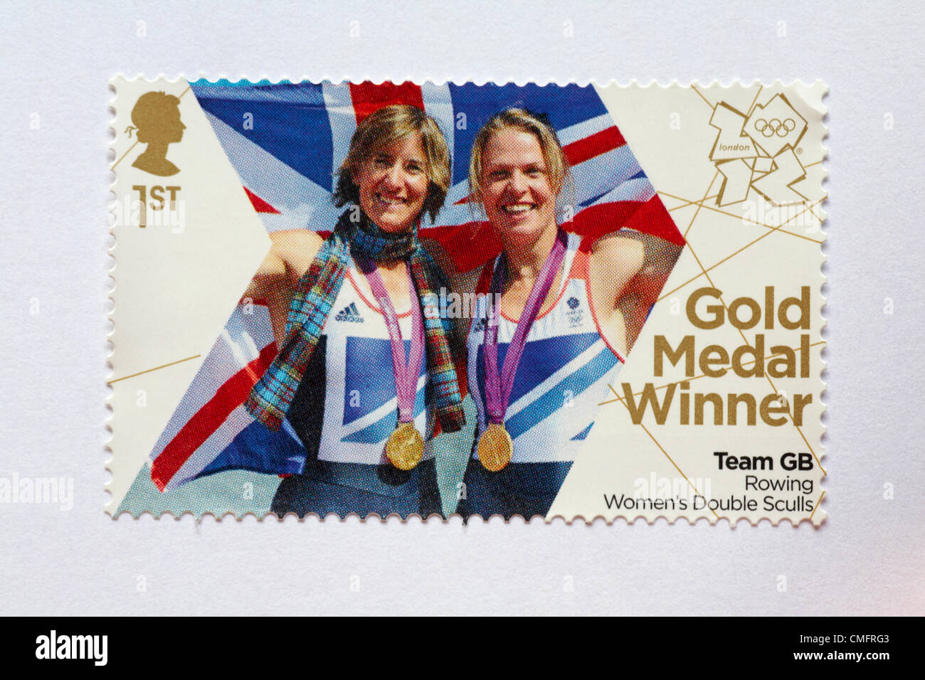 UK Samstag, 4. August 2012. Katherine Grainger und Anna Watkins Ehre Goldmedaille Sieger Team GB Rudern Frauen Doppelzweier Event - Stempel. Stempel gekauft und auf weißen Olympischen Unterstützer zukommen fest. Stockfoto