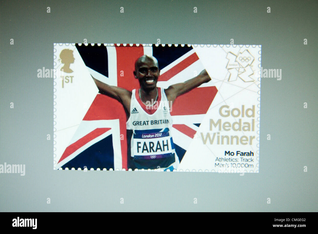 7. August 2012, 2012 in London. Sonderausgabe-Sonderbriefmarke von Mo Farrah behaupteten die Goldmedaille im Herren 10.000 m Strecke Leichtathletik. Stockfoto