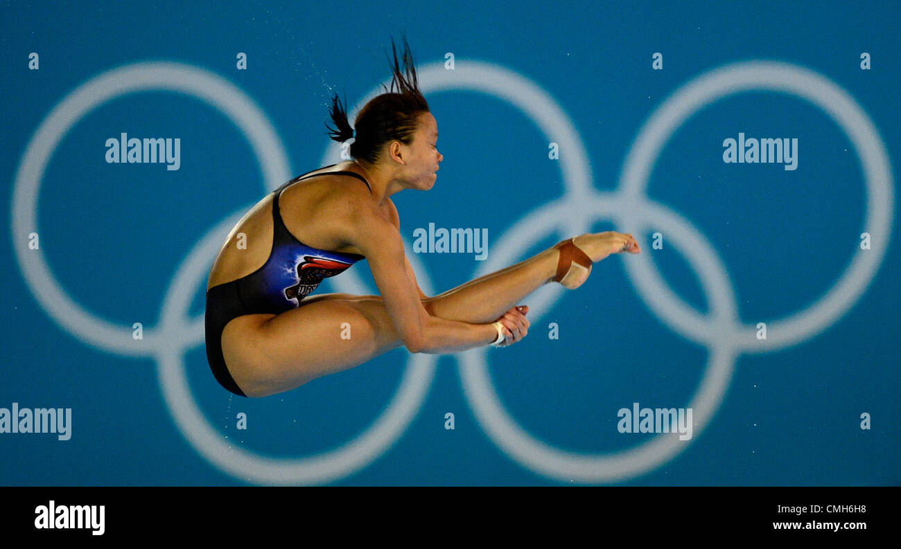 09.08.2012. London, England. Pandelela Rinong Pamg von Malaysia konkurriert, während die Frauen 10m Plattform Finale der Diving-Wettbewerbe im Aquatics Centre in London 2012 Olympischen Spiele in London Stockfoto