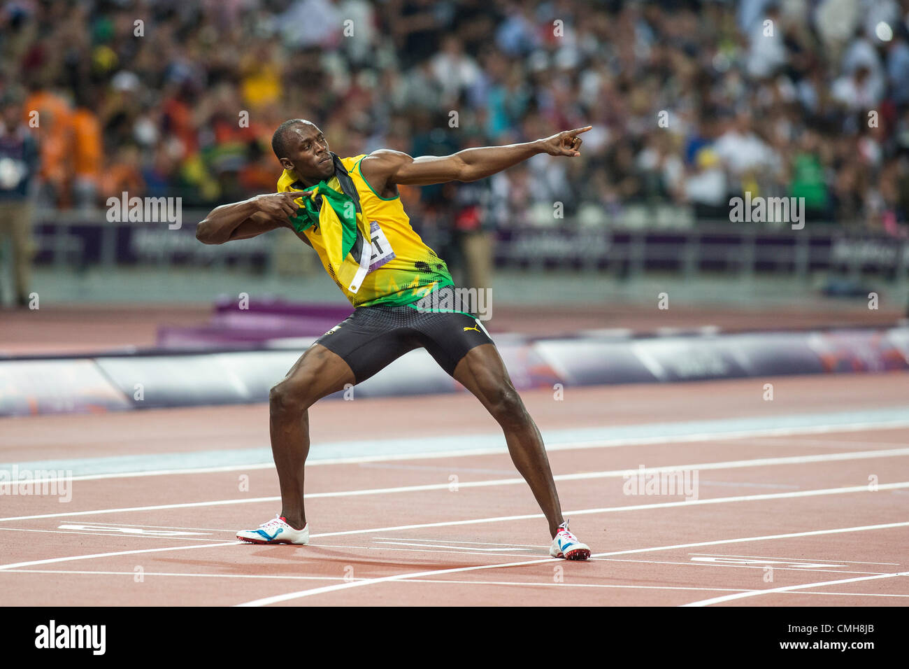 9. August 2012. Usain Bolt (JAM) nach dem Gewinn der Männer 200m Finale bei den Olympischen Sommerspielen 2012 in London Stockfoto