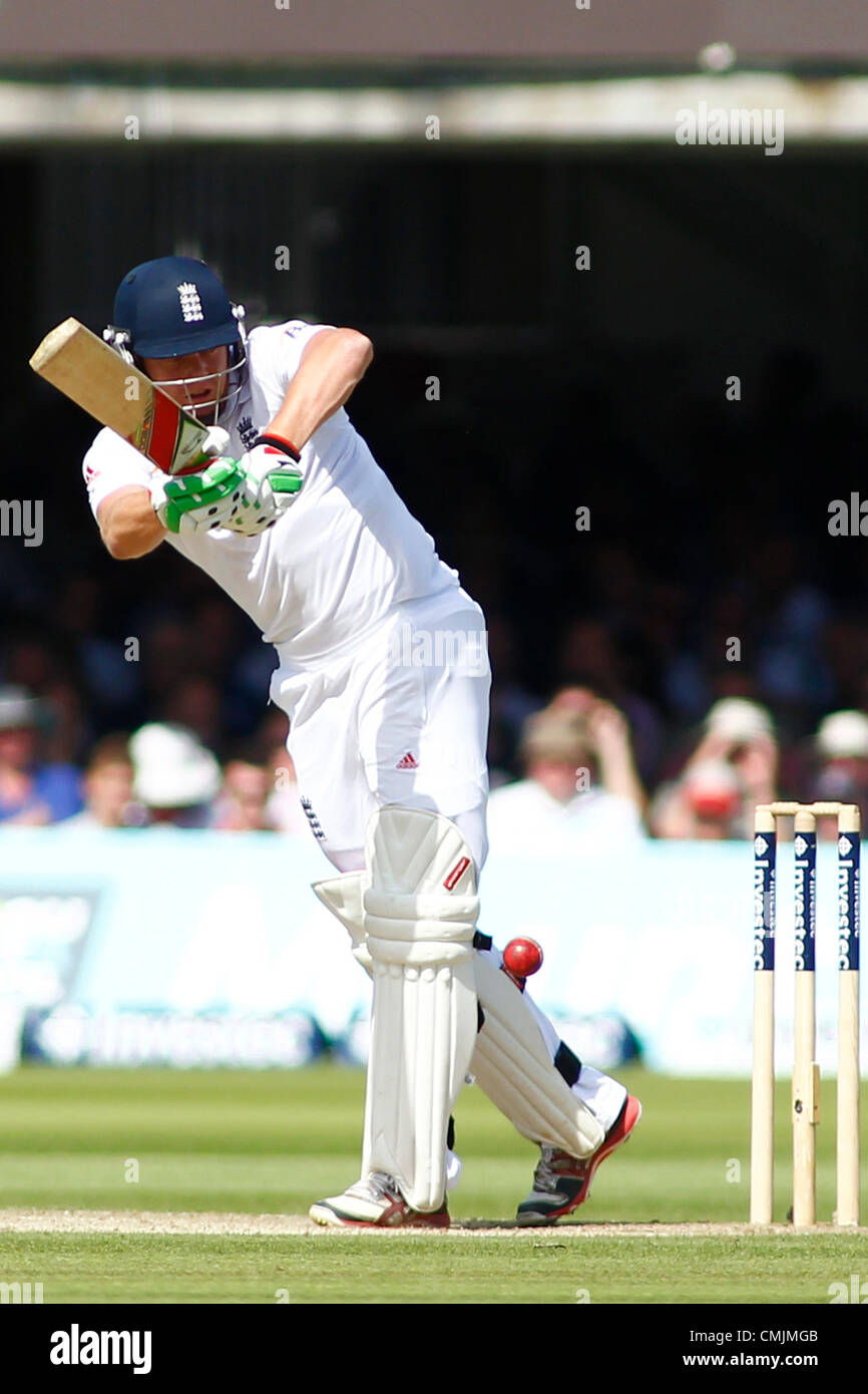 17.08.2012 London, England. Englands Jonny Bairstow Batting während der dritten Investec Cricket Test Länderspiel zwischen England und Südafrika, spielte an der Lords Cricket Ground: obligatorische Kredit: Mitchell Gunn Stockfoto