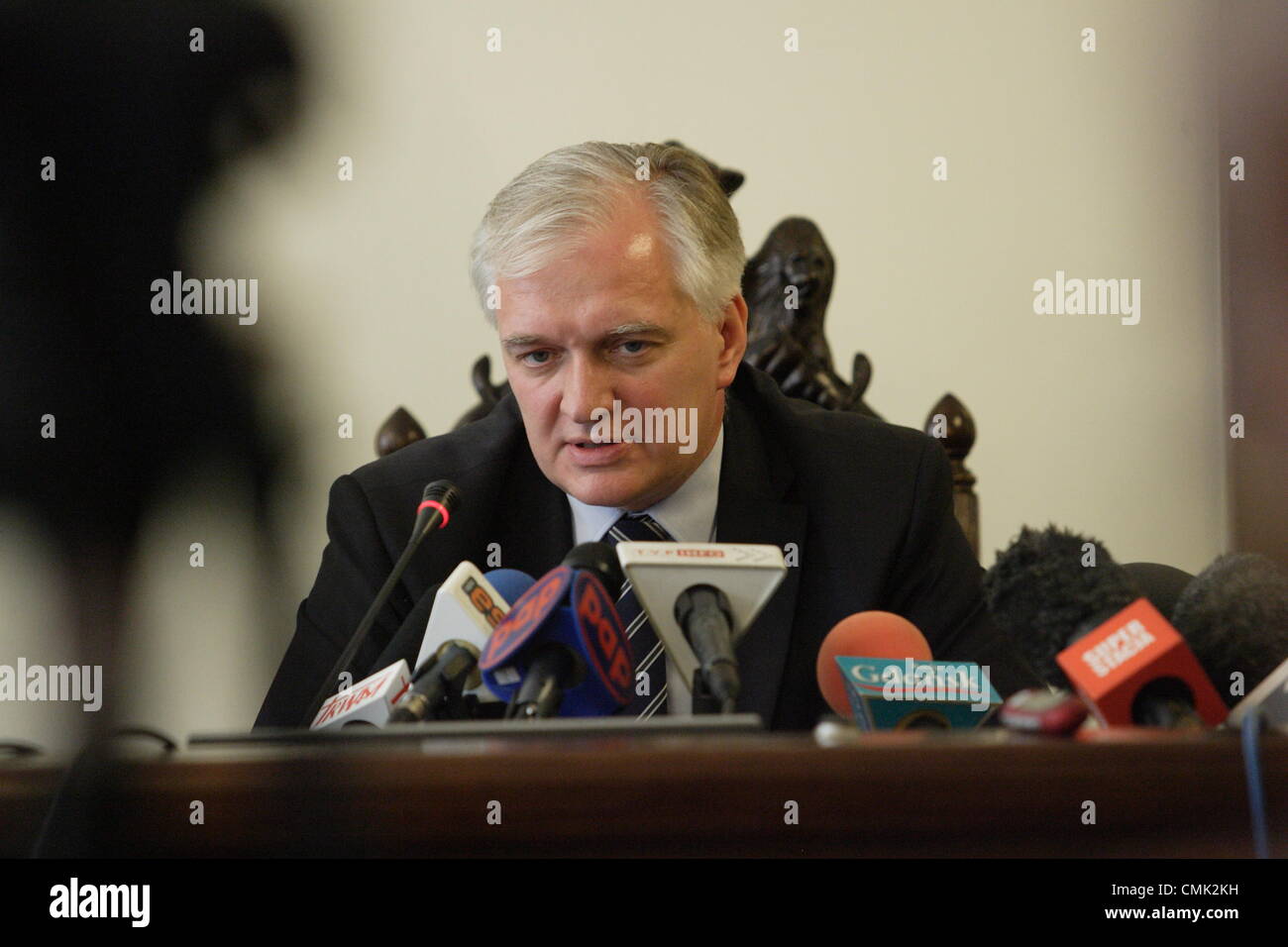 Danzig, Polen 20. August 2012 Minister von Gerechtigkeit Jaroslaw Gowin Pressekonferenz bei Amber Gold Parabank Staatsbankrott und Strafanzeigen Amber Gold-Vorsitzenden. Stockfoto