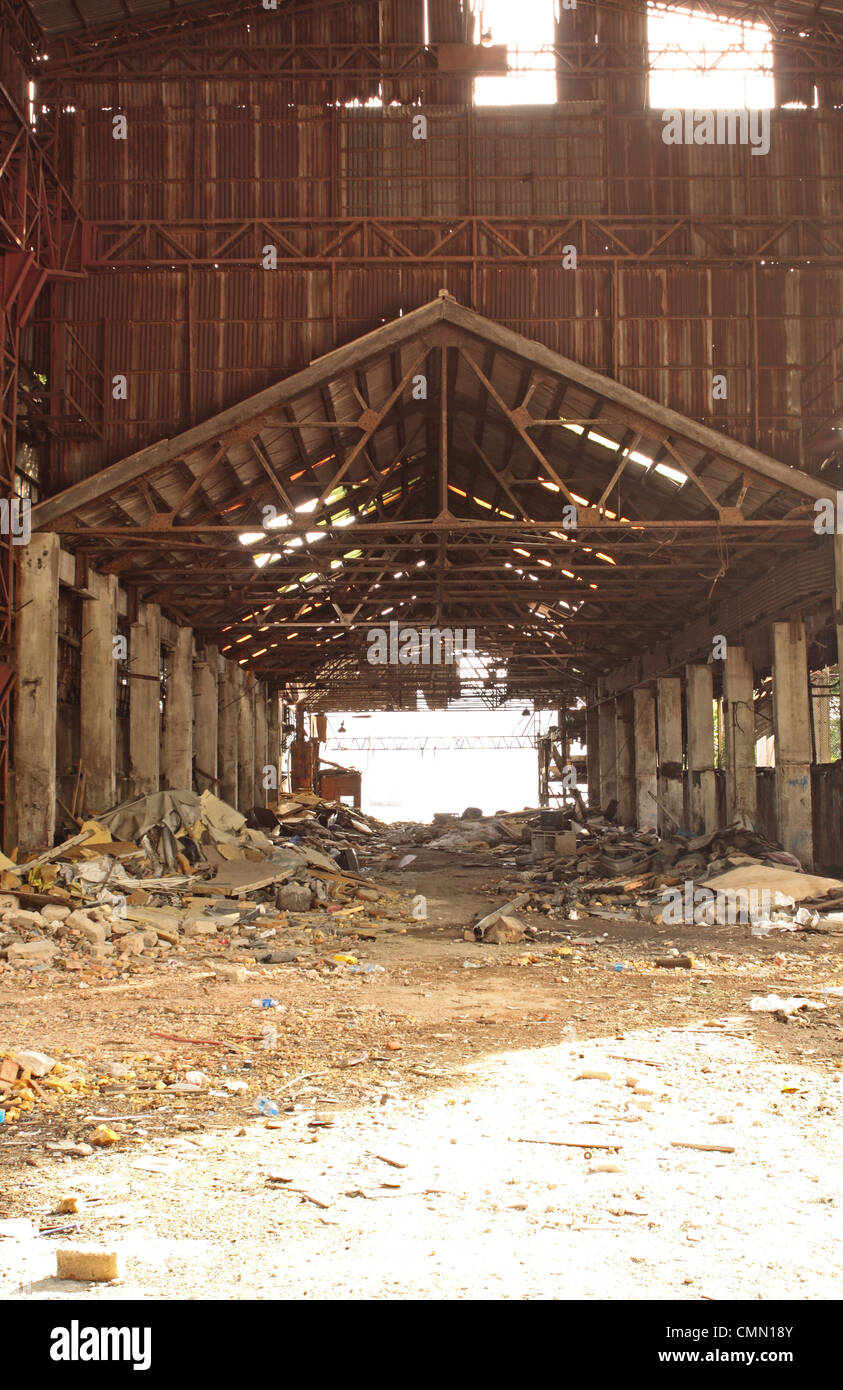 Verlassene Industrieofen Stockfoto