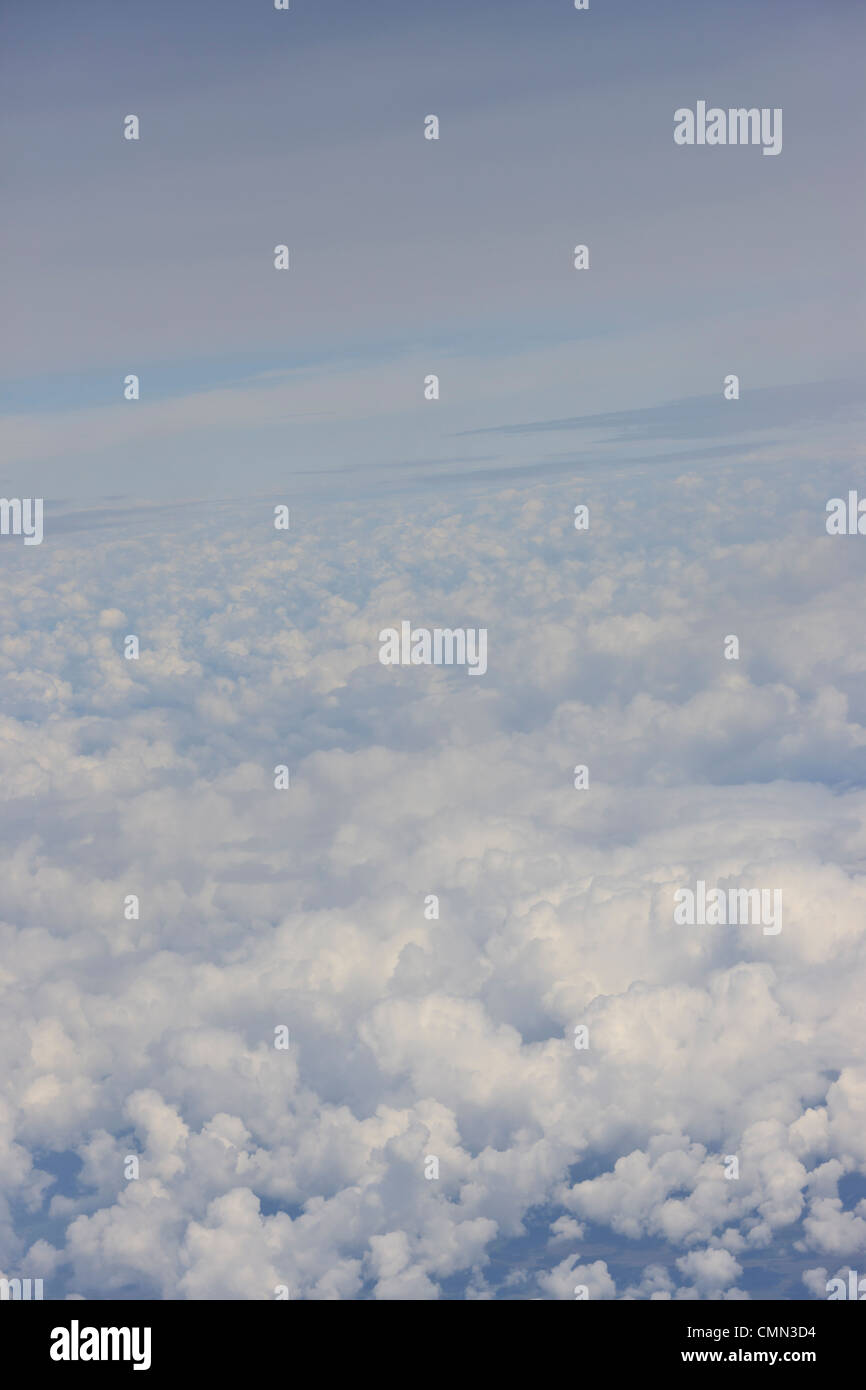 Wolken von 30000 Füße zwischen Recife und Sao Paulo, Brasilien Stockfoto