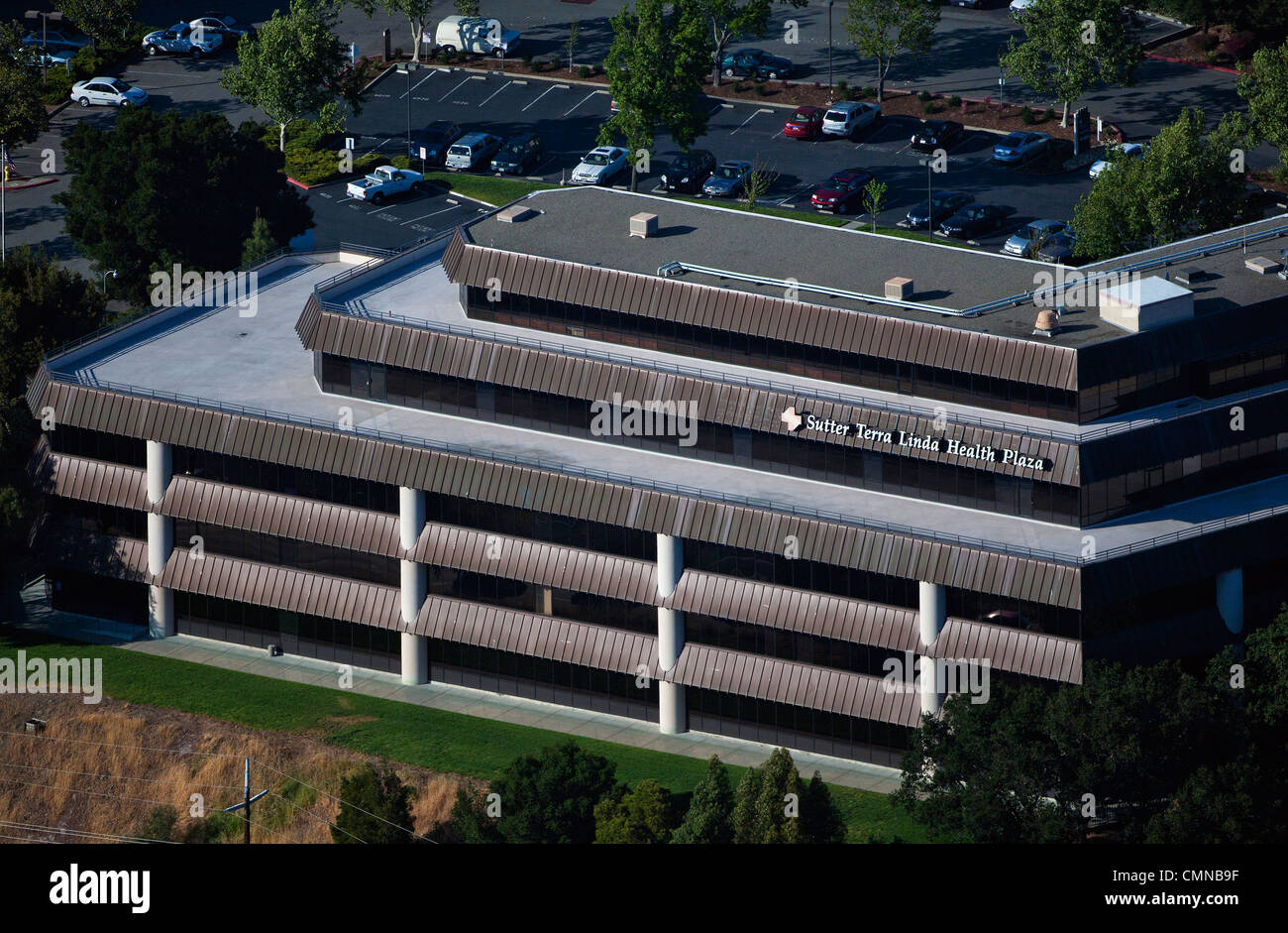 Luftaufnahme Sutter Terra Linda Gesundheit Plaza Krankenhaus Marin County, Kalifornien Stockfoto
