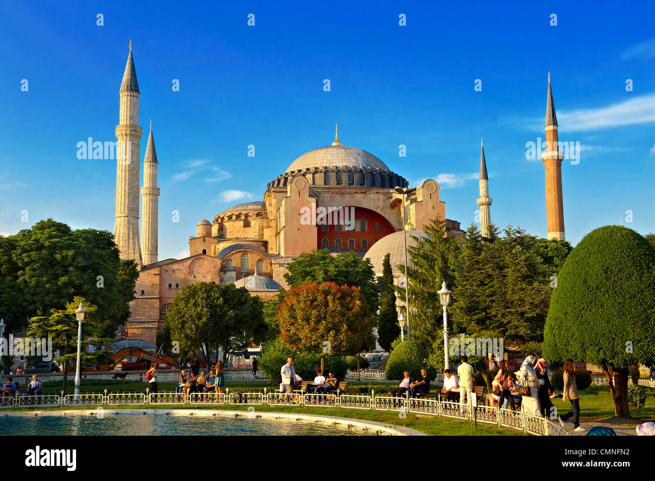 Das äußere des 6. Jahrhundert byzantinischen (oströmischen) Hagia Sophia (Ayasofya) Istanbul Türkei Stockfoto