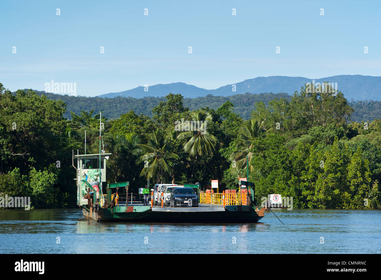 Die Seilfähre Daintree River. Daintree Nationalpark, Queensland, Australien Stockfoto