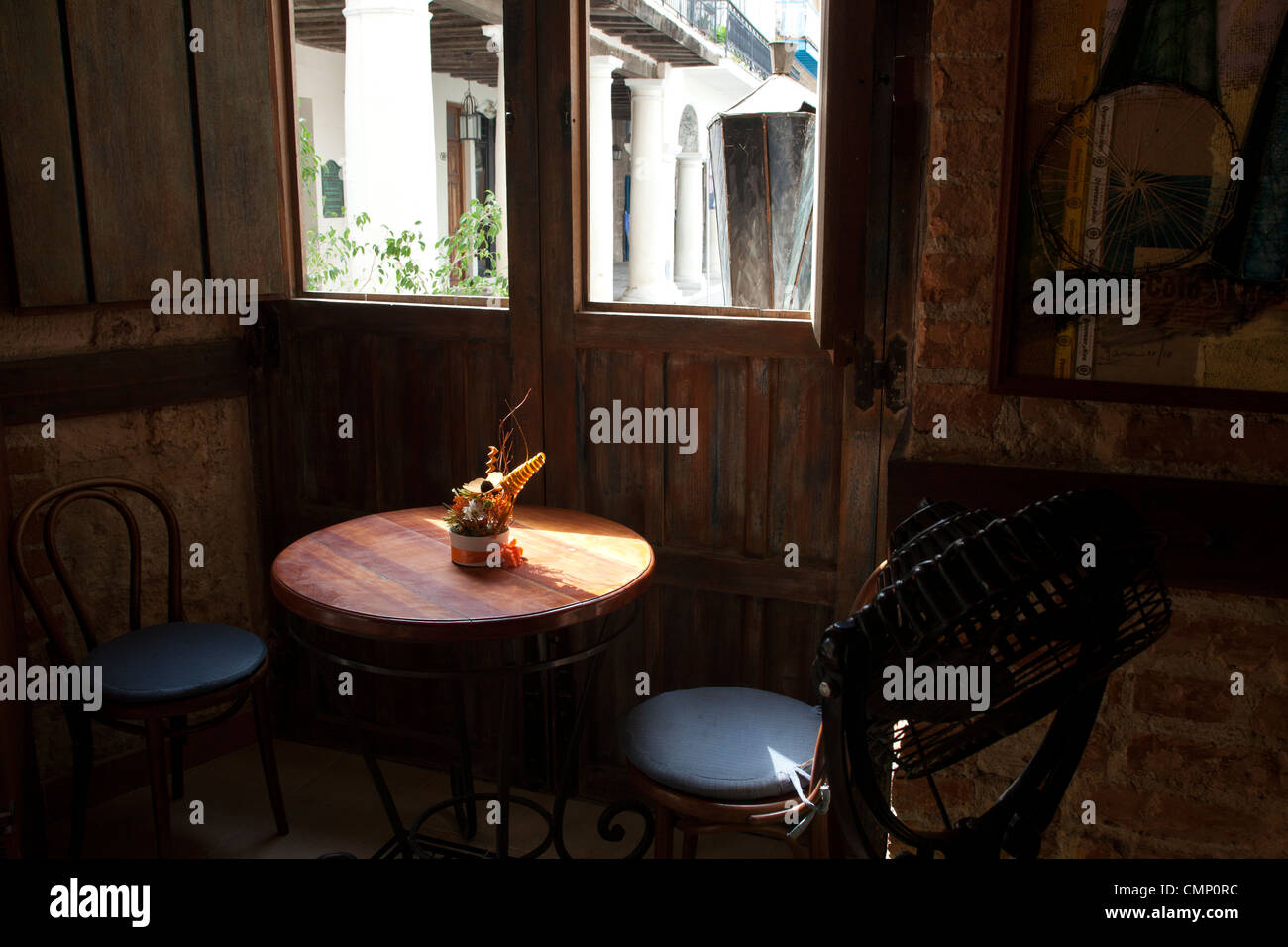 Tisch für zwei Alt-Havanna-Kuba Stockfoto