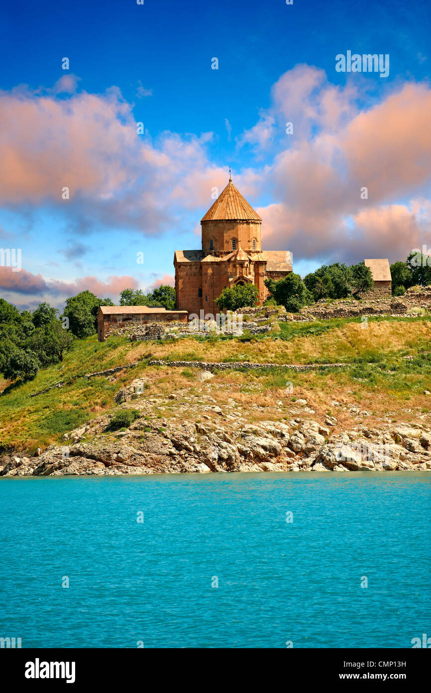 10. Jahrhundert armenische orthodoxe Kathedrale des Heiligen Kreuzes auf der Insel Akdamar, Vansee Türkei 47 Stockfoto