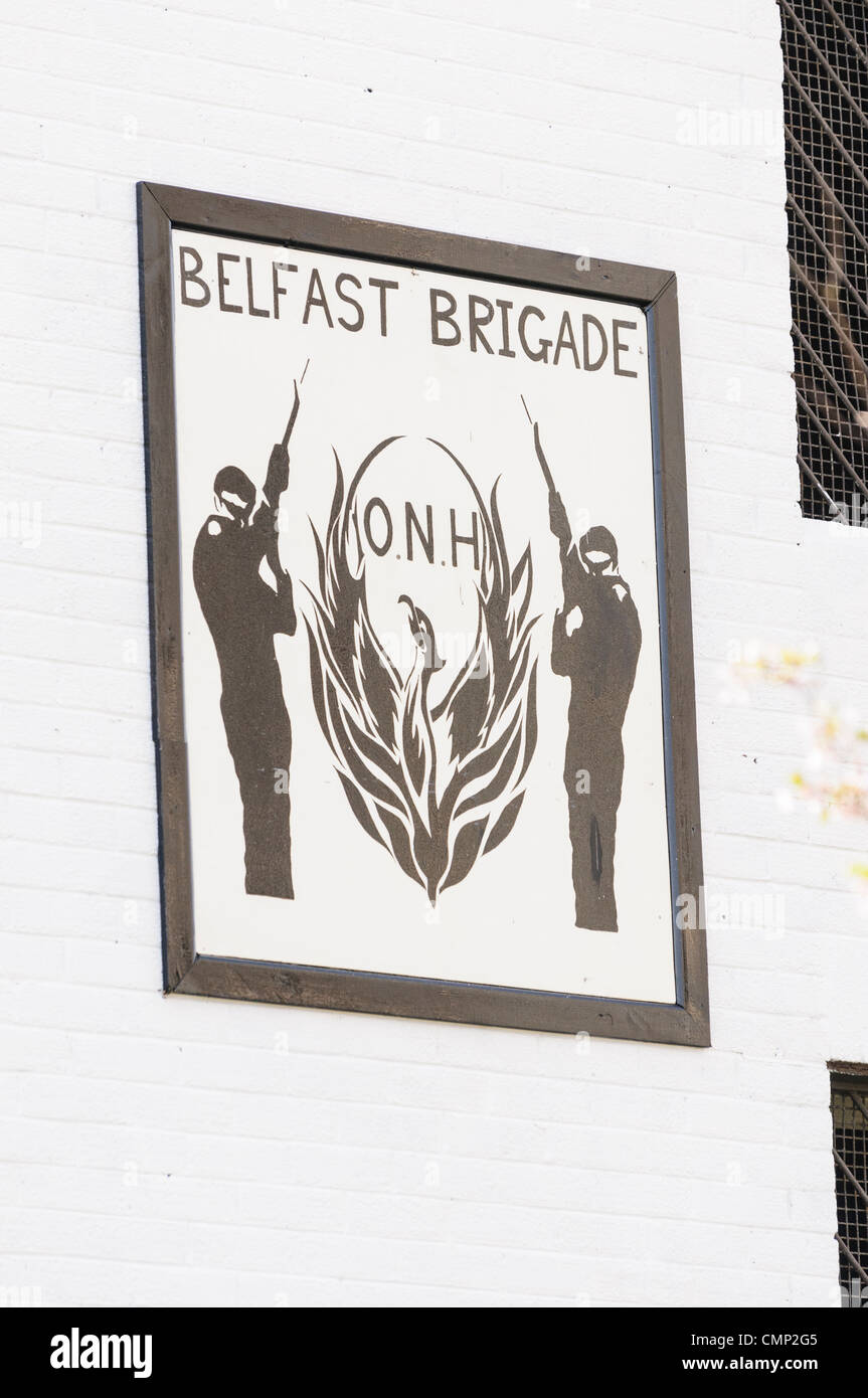 Belfast, UK. 24.03.2012. Republikaner-Netzwerk für die Einheit enthüllt neue Wandbild zur Unterstützung der Gefangenen bei HMP Maghaberry. Stockfoto